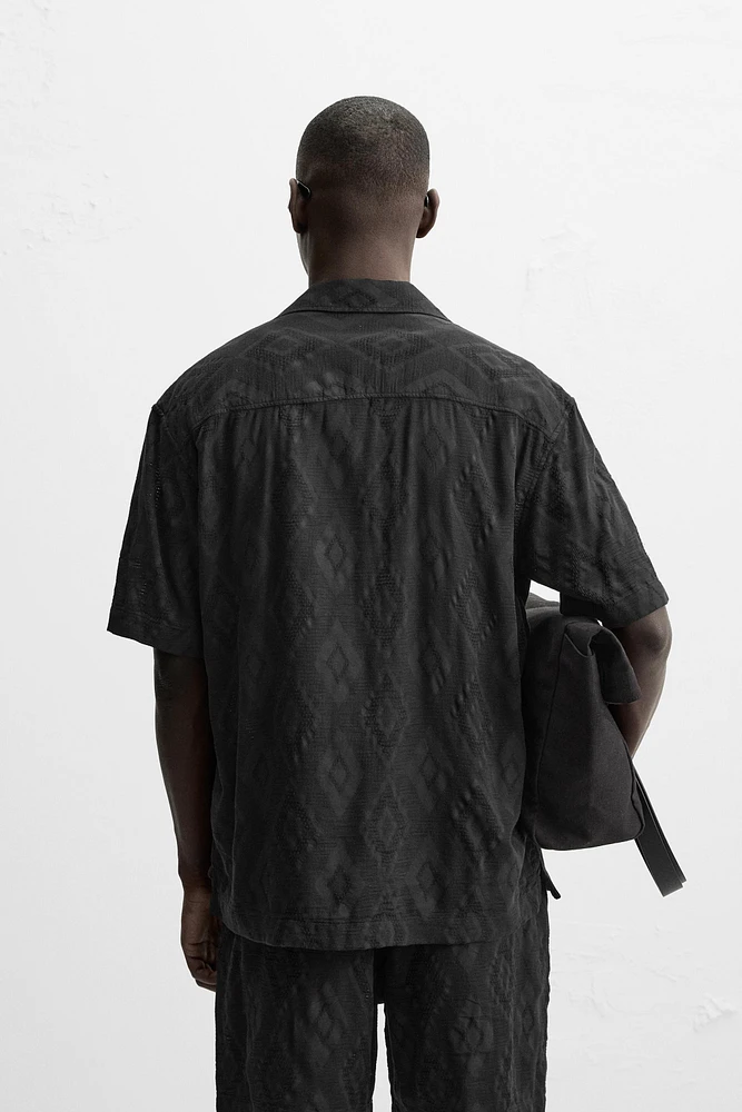 GEOMETRIC JACQUARD SHIRT