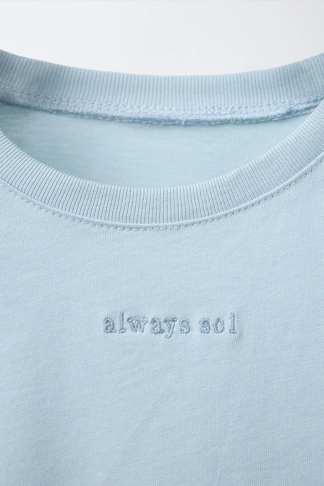 EMBROIDERED TEXT T-SHIRT