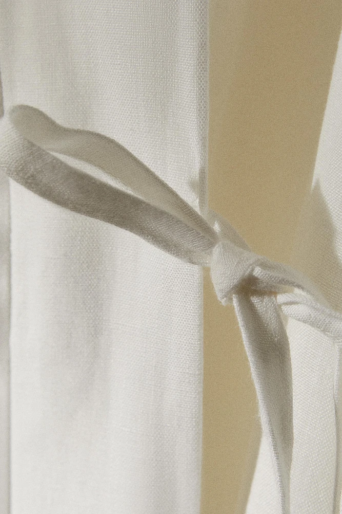 WASHED LINEN BATHROBE