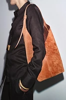 MAXI SAC SEAU EN CUIR DÉTAIL ANSE