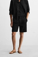TEXTURED REGULAR FIT SHORTS