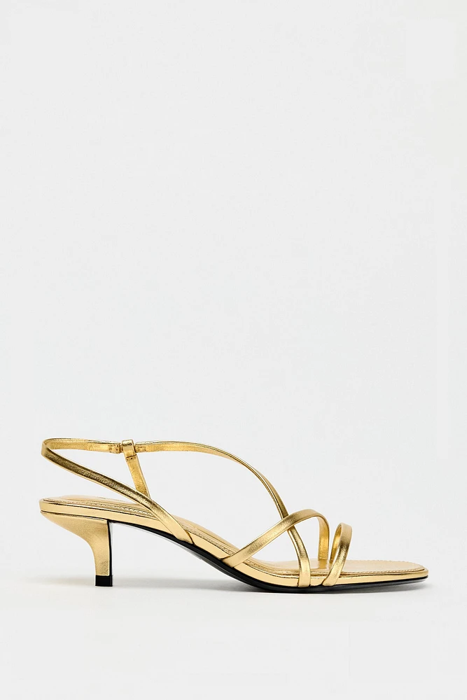 SANDALES KITTEN HEEL EN CUIR
