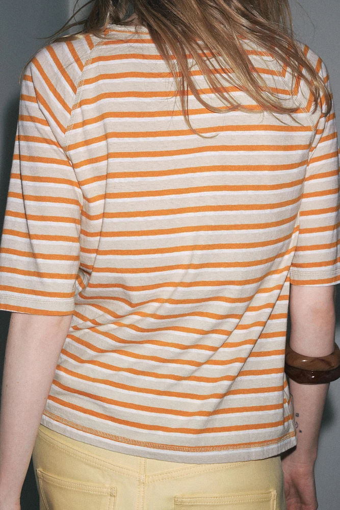 STRIPED T-SHIRT