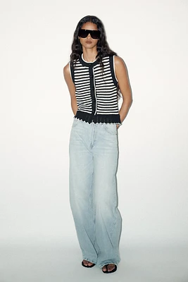 TOP GILET EN MAILLE RAYURES