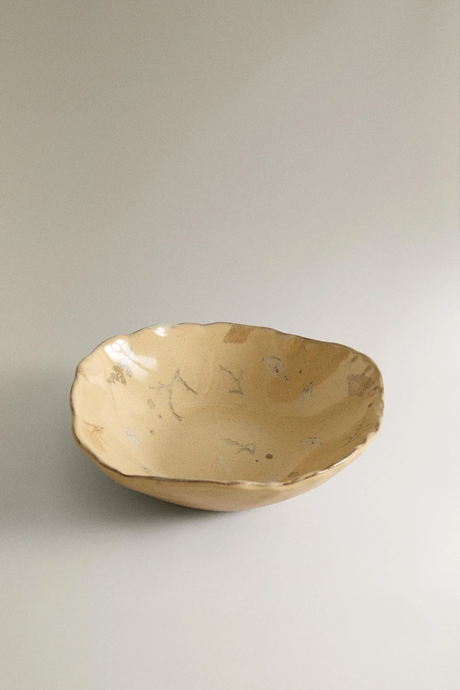 STONEWARE BOWL WITH DESIGNS