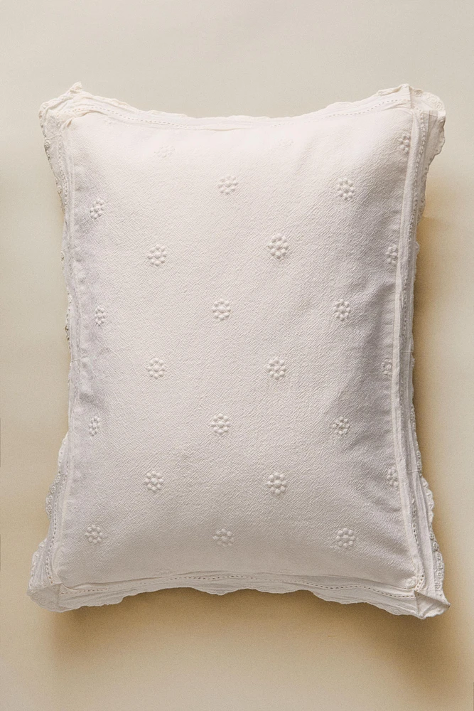 HOUSSE DE COUSSIN ENFANT BRODERIES FLEURS