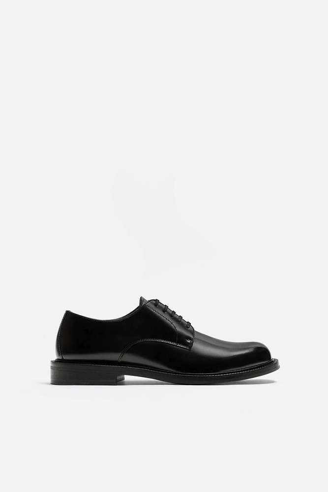 LEATHER DRESS SHOE