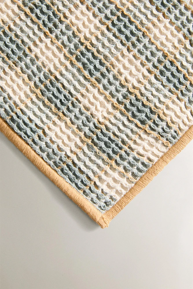 PLAID WAFFLE CARREAUX