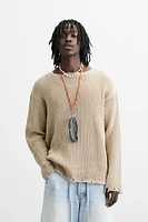 RIBBED DISTRESSED SWEATER
