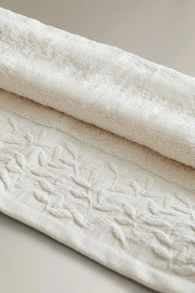 SERVIETTE DE BAIN BANDE APPLIQUÉE FLORALE