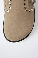 STUDDED SUEDE CLOGS