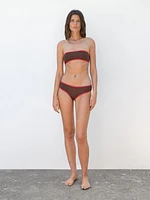 Bas de bikini contrastant