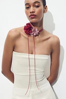 FLEURS POUR LE COU AVEC CORDON