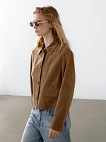Blouson en cuir finition daim avec boutons doublés