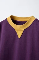 T-SHIRT EN MATIÈRES VARIÉES