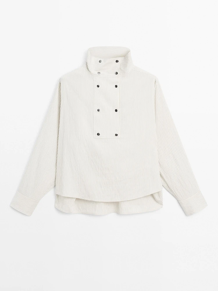 Chemisier fluide avec plastron boutonné