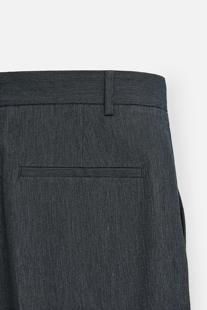 PLEATED REGULAR FIT PANTS