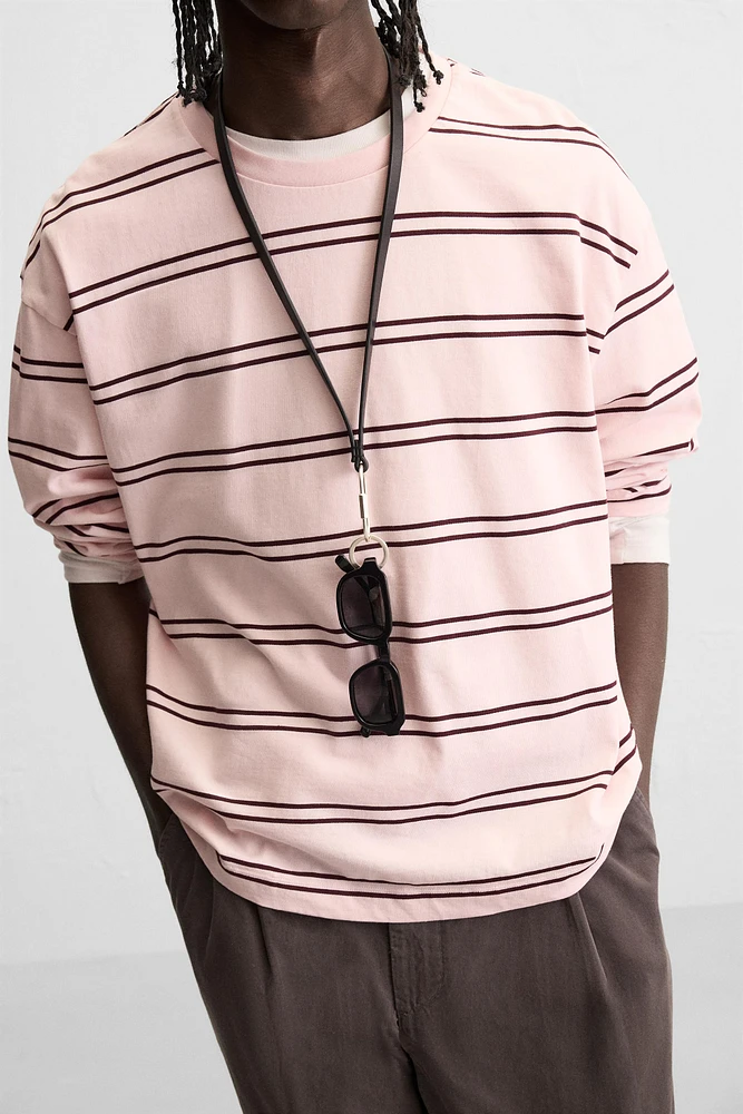 T-SHIRT À RAYURES