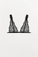 BRALETTE TRIANGLE EN DENTELLE