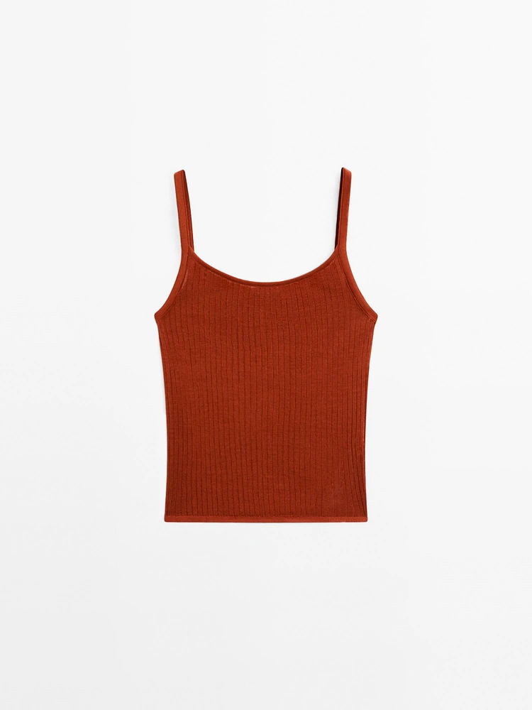 Ribbed crop top