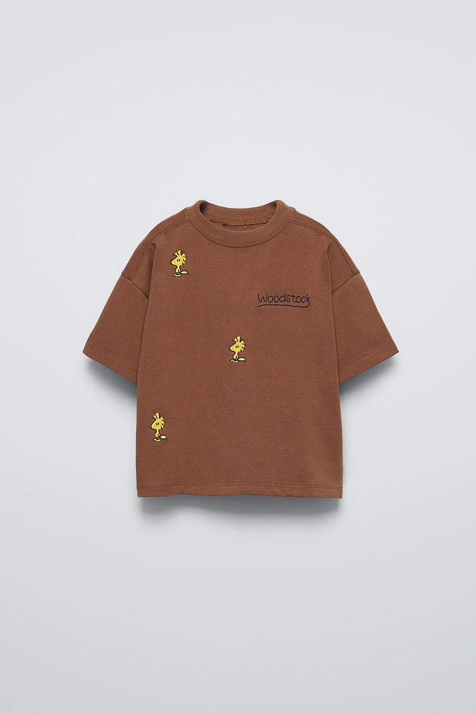 SNOOPY PEANUTS™ EMBROIDERED T-SHIRT