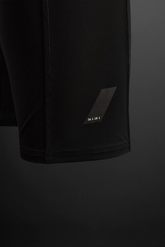 TRAINING LEGGINGS