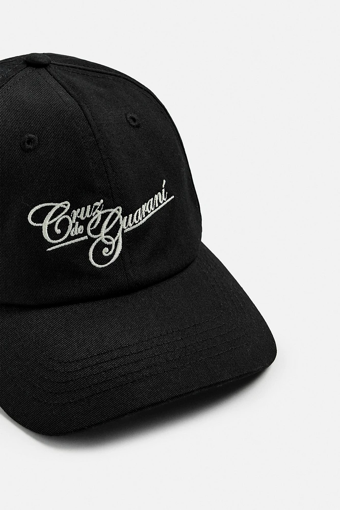 CONTRAST PATCH CAP