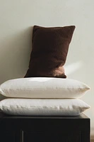 HOUSSE DE COUSSIN EFFET PEAU D’AGNEAU