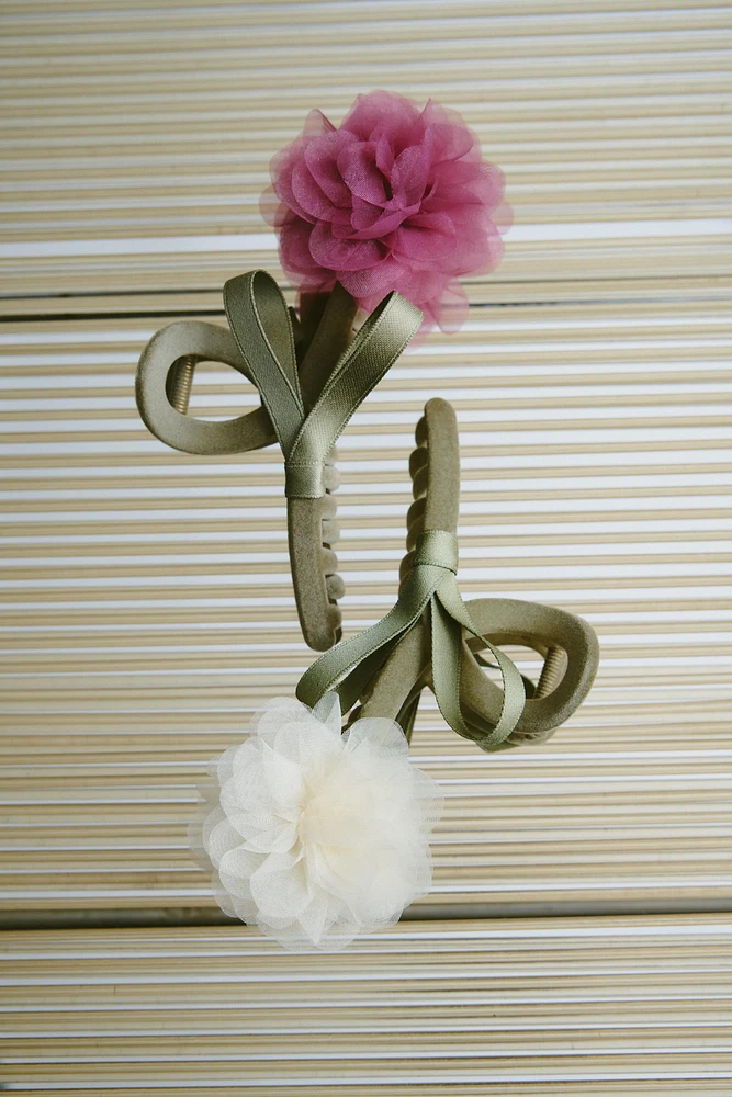 BARRETTE À CHEVEUX FLEUR ORGANZA