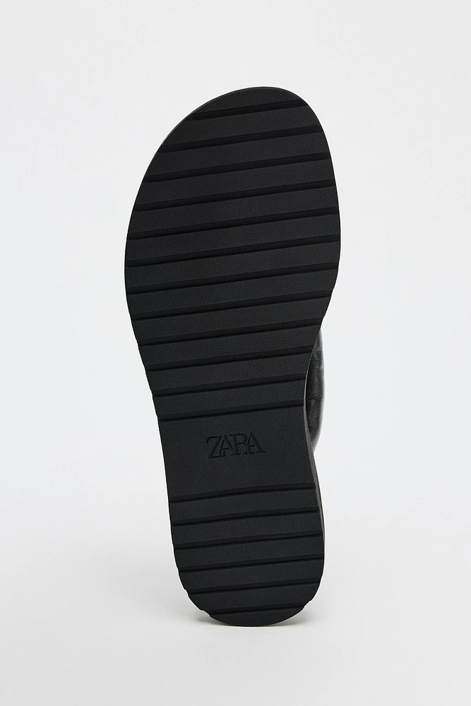 FLAT LEATHER PADDED STRAP SANDALS