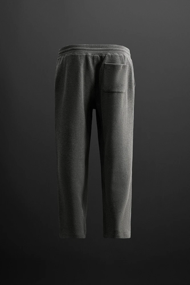 TEXTURED JOGGER PANTS