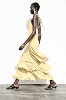 ROBE MIDI À VOLANTS