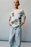 T-SHIRT IMPRIMÉ GRAFFITI