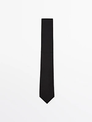 Cotton and silk blend twill tie