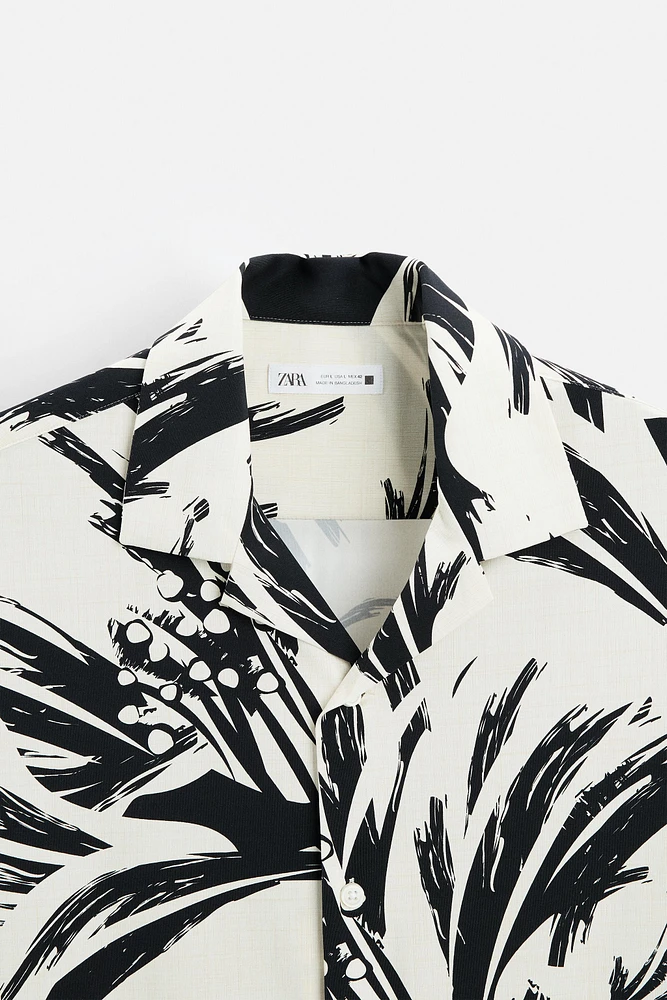 ABSTRACT PRINT STRETCH SHIRT