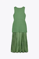 ROBE EN MAILLE PLISSÉE MATIÈRES VARIÉES