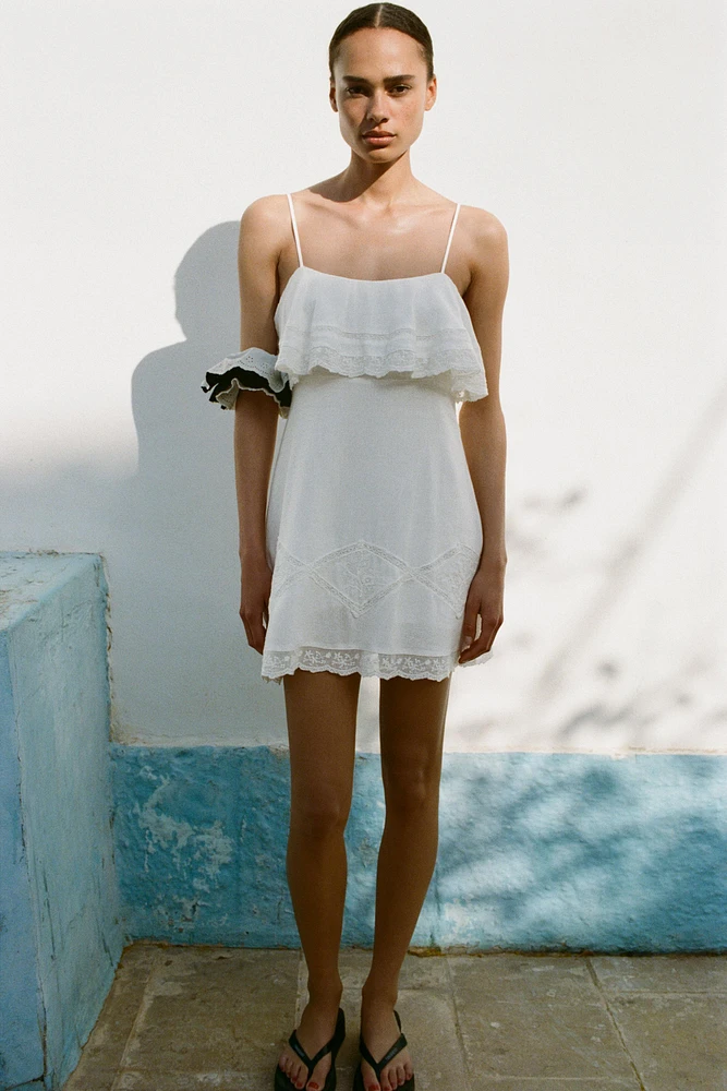 EMBROIDERED SHORT DRESS