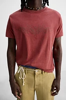 T-SHIRT DÉLAVÉ RELIEF