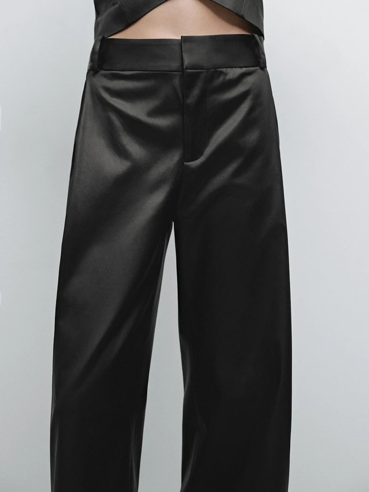 Straight-leg trousers with shiny detail - Studio