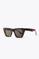 TORTOISESHELL CAT EYE SUNGLASSES