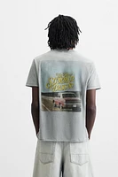T-SHIRT IMPRIMÉ EN MATIÈRES VARIÉES