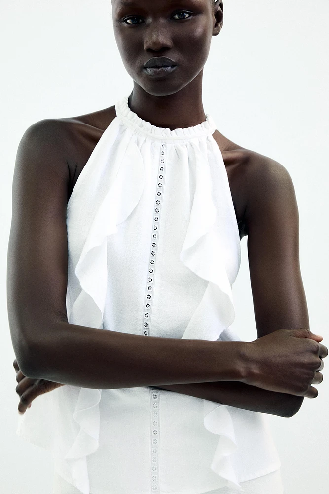 TOP HALTER VOLANTS AVEC RAMIE