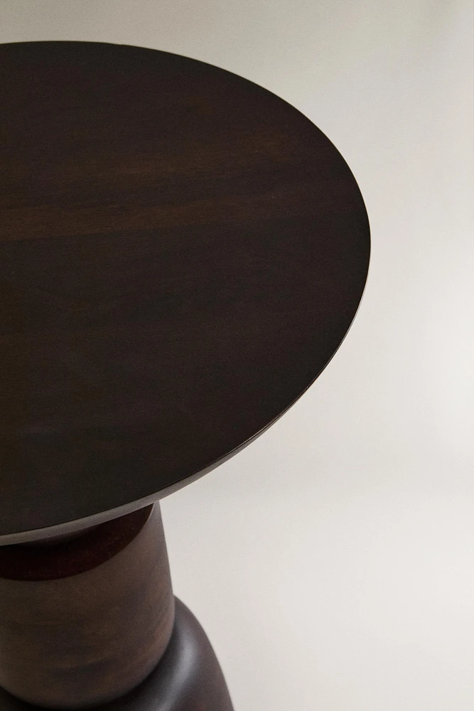 WOODEN SIDE TABLE