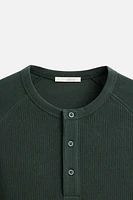 HENLEY T-SHIRT