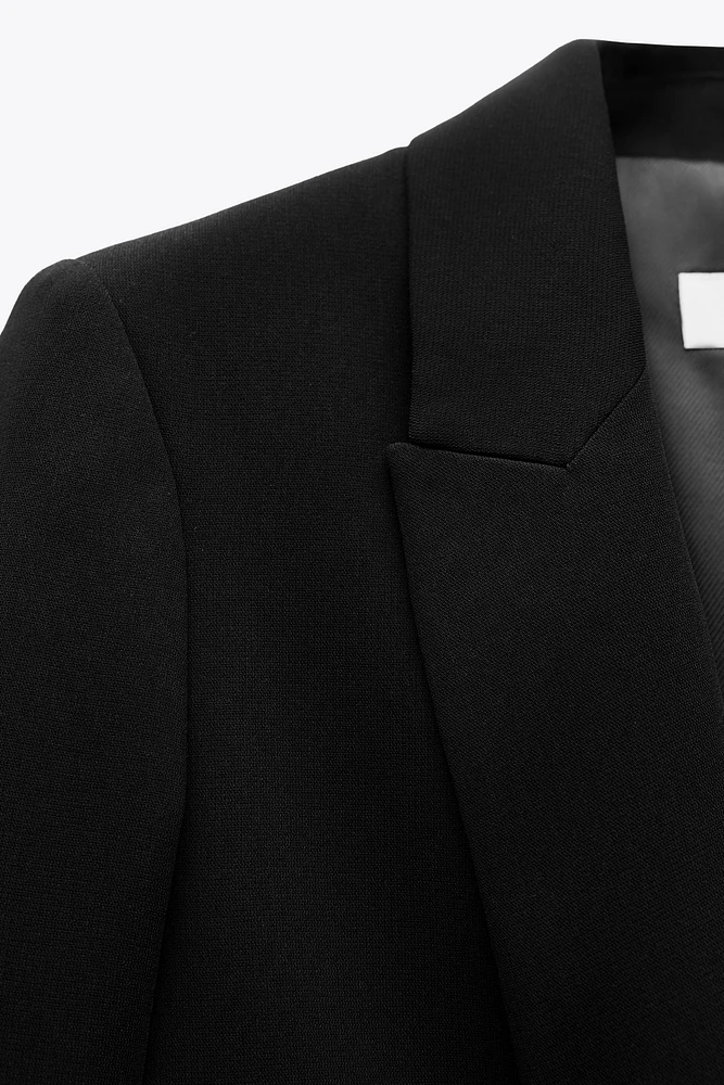 BLAZER WITH ROLLED-UP SLEEVES