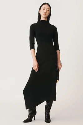 ROBE ASYMÉTRIQUE CONTENANT DE LA LAINE 50E ANNIVERSAIRE