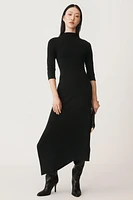 ROBE ASYMÉTRIQUE CONTENANT DE LA LAINE 50E ANNIVERSAIRE