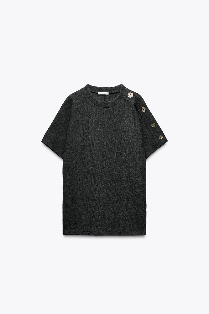 TOP SOFT À BOUTONS