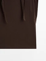 Top with tied neck detail