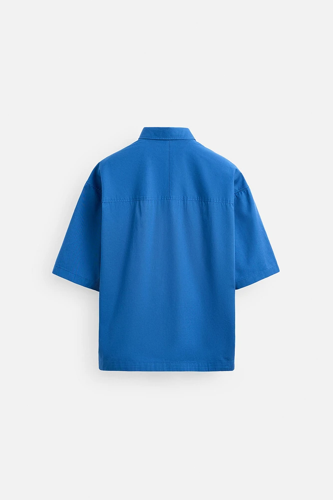 BOXY FIT SHIRT
